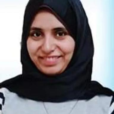 لمياء عوارة