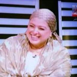 منى العقاد