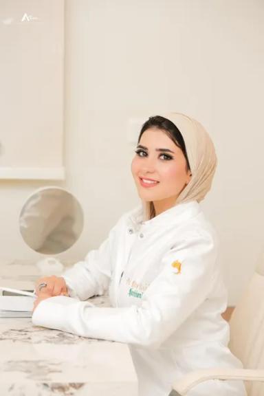 مريم مشهور