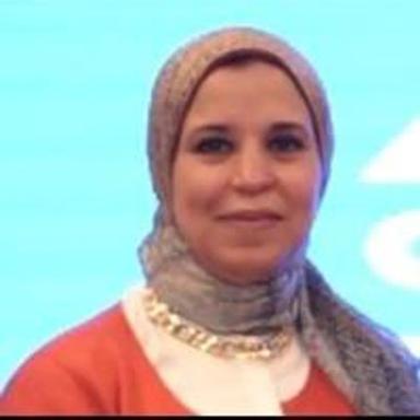 دينا عفيفي